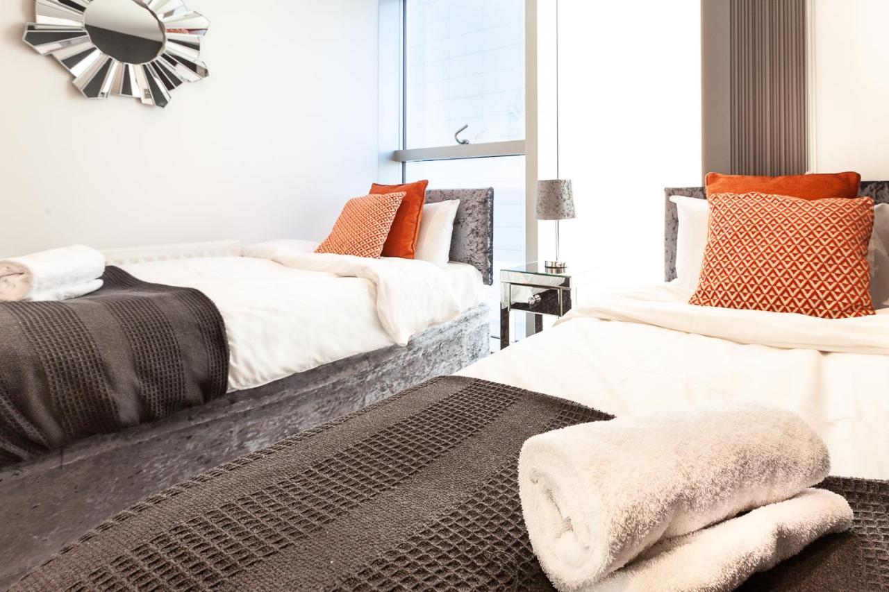2 Bedroom 2 Bathroom Apartment In Central Milton Keynes With Free Parking And Smart Tv - Contractors, Relocation, Business Travellers Luaran gambar